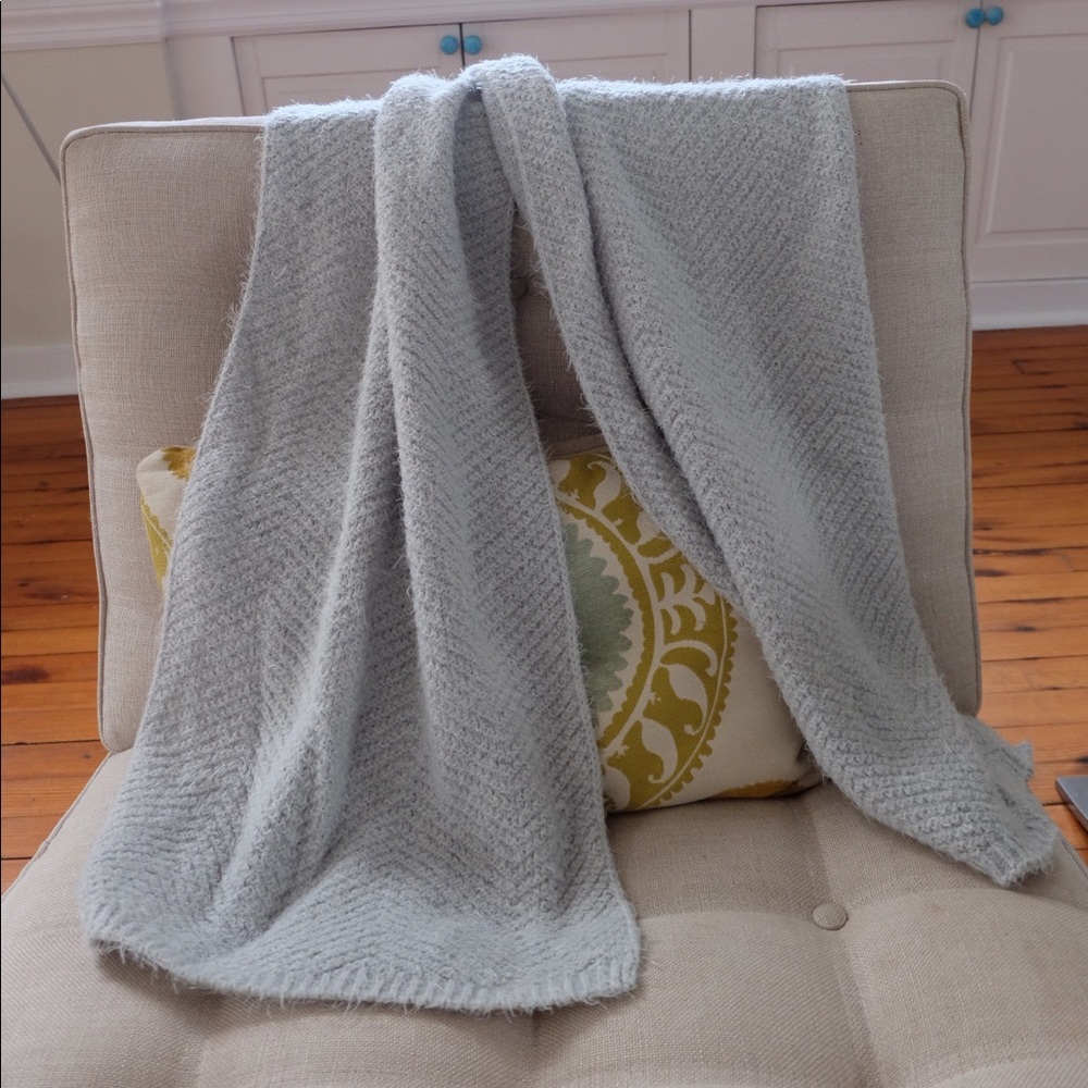 Soft blue scarf/shall